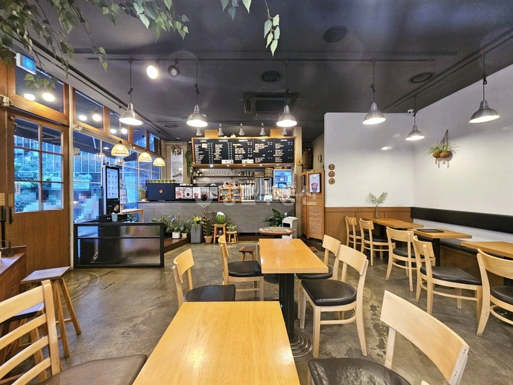 서울특별시 강남구 역삼동 상가 사진 1