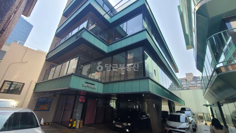 서울특별시 강남구 청담동 건물 사진 1