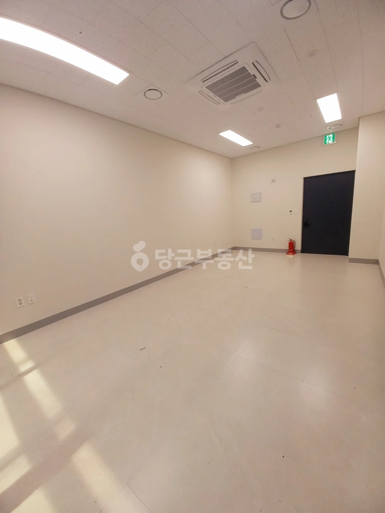 경기도 고양시 덕양구 향동동 사무실 사진 1