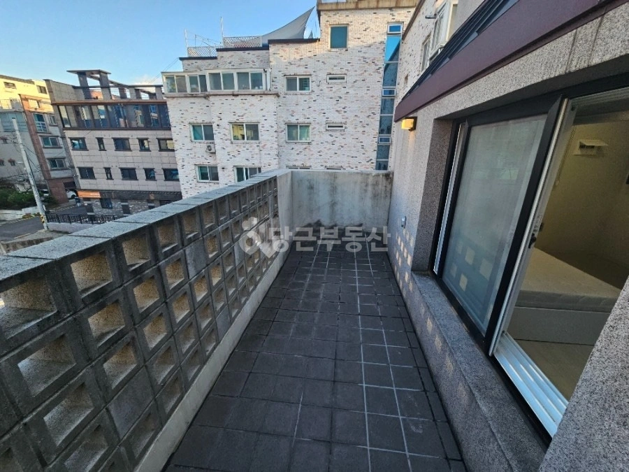 대전광역시 서구 괴정동 원룸 사진 1