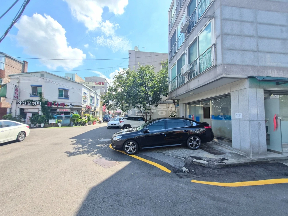 경기도 수원시 팔달구 인계동 상가 사진 1