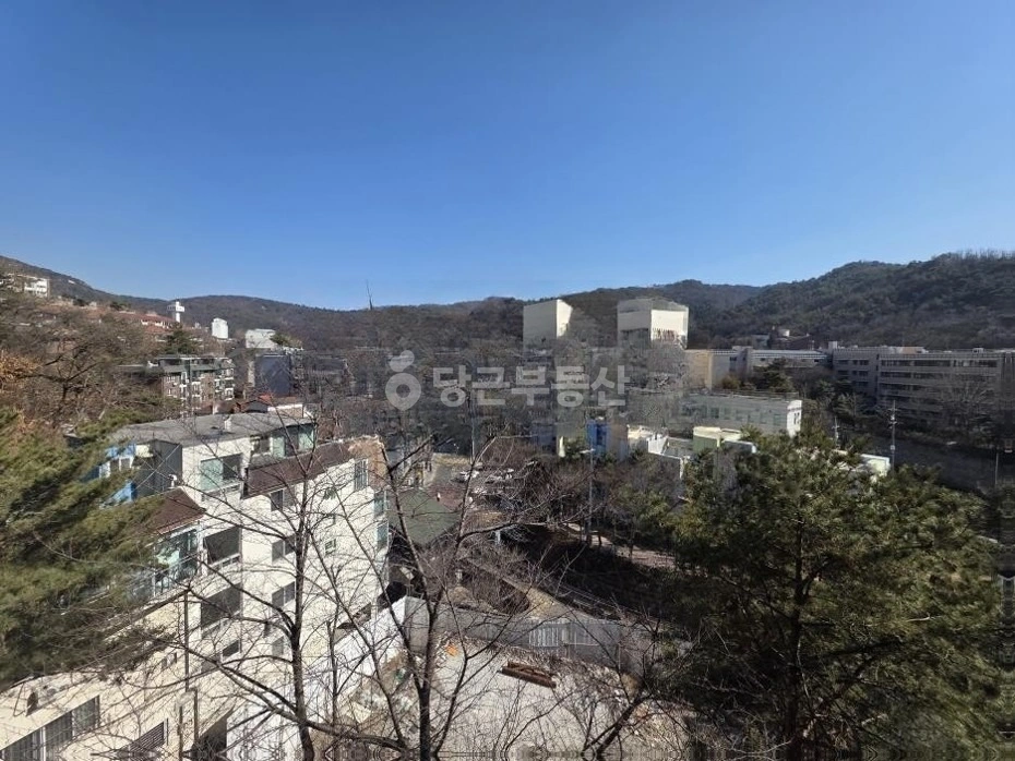 서울특별시 종로구 평창동 아파트 사진 1