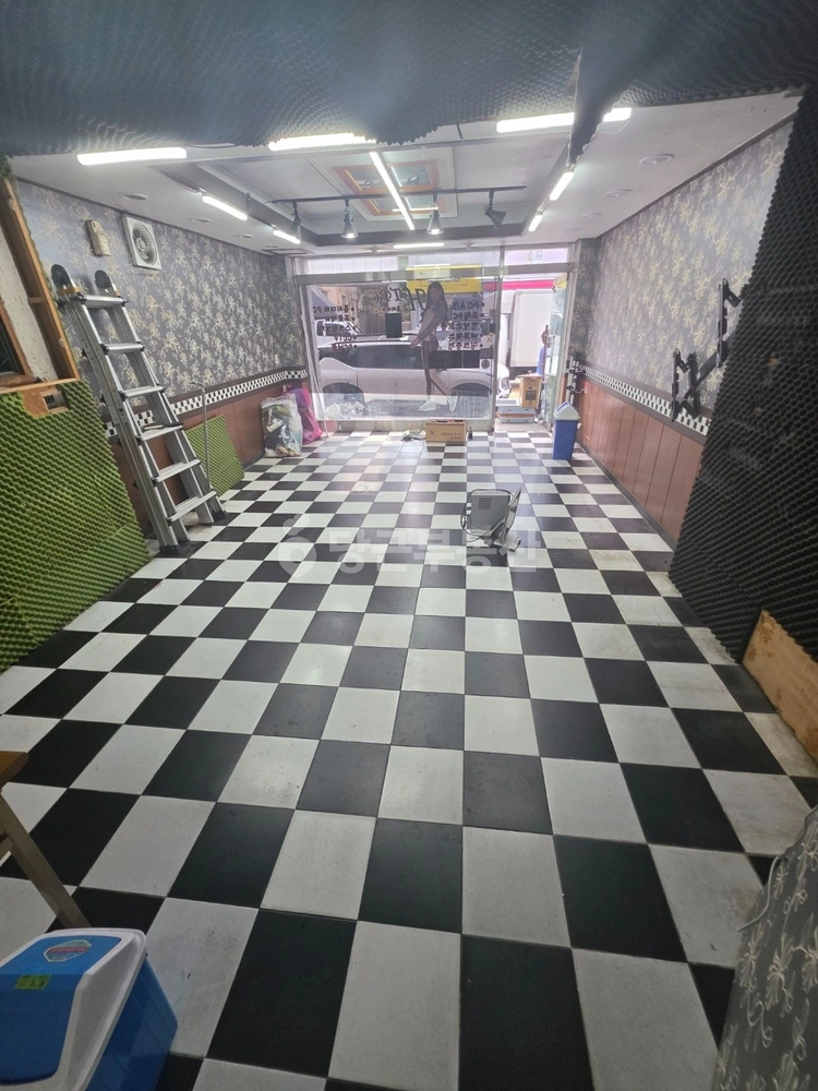 충청북도 청주시 상당구 용암동 상가 사진 1