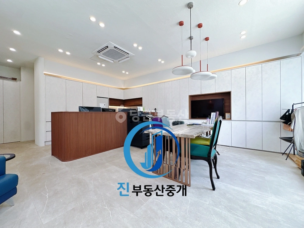 전남광주통합특별시 광산구 장덕동 상가 사진 1