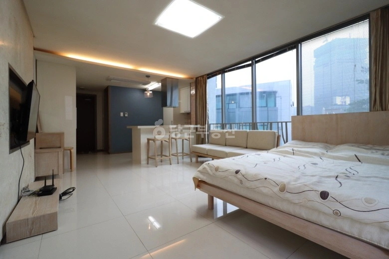 서울특별시 강남구 역삼동 원룸 사진 1