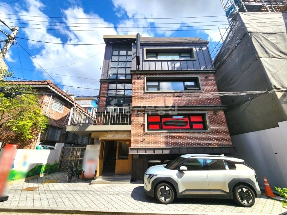 서울특별시 마포구 서교동 상가 사진 1