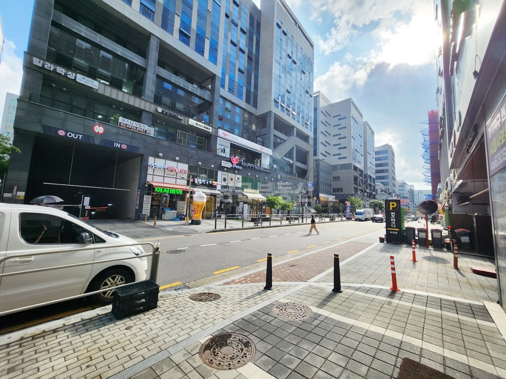 서울특별시 강서구 마곡동 상가 사진 1