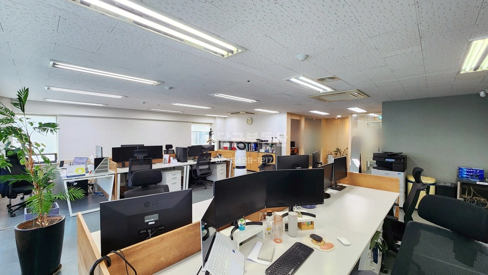 서울특별시 강남구 역삼동 사무실 사진 1