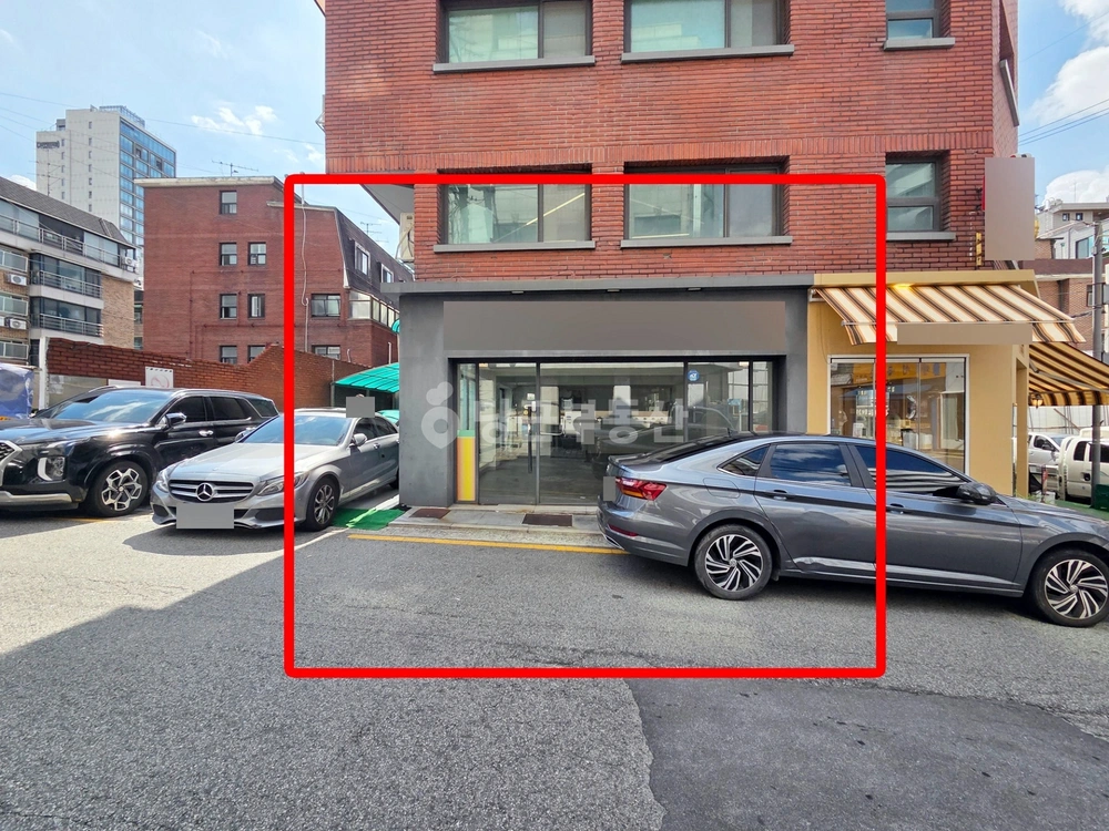 서울특별시 강남구 논현동 상가 사진 1