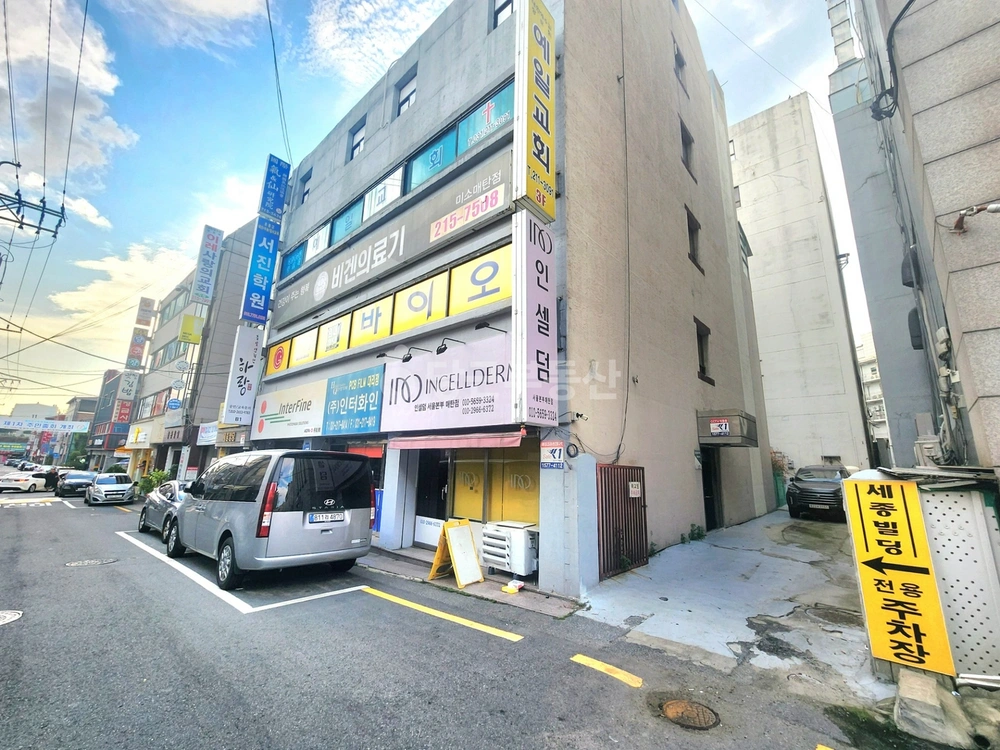경기도 수원시 영통구 매탄동 상가 사진 1