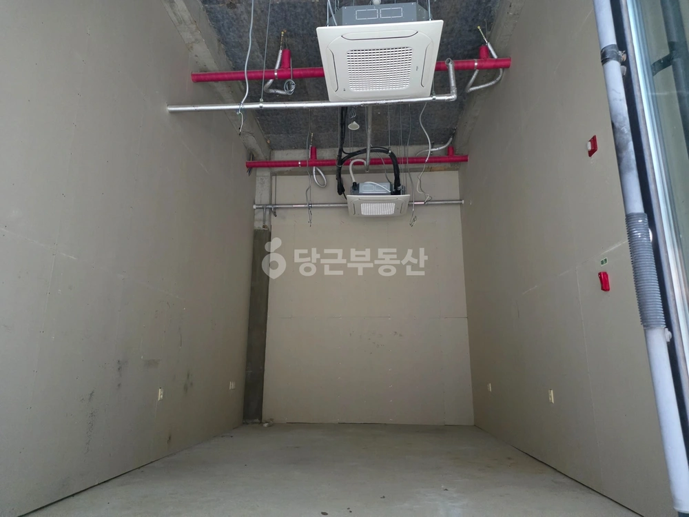 충청남도 천안시 서북구 불당동 상가 사진 1