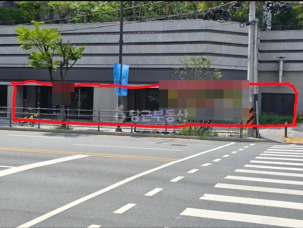 충청남도 천안시 서북구 백석동 상가 사진 1