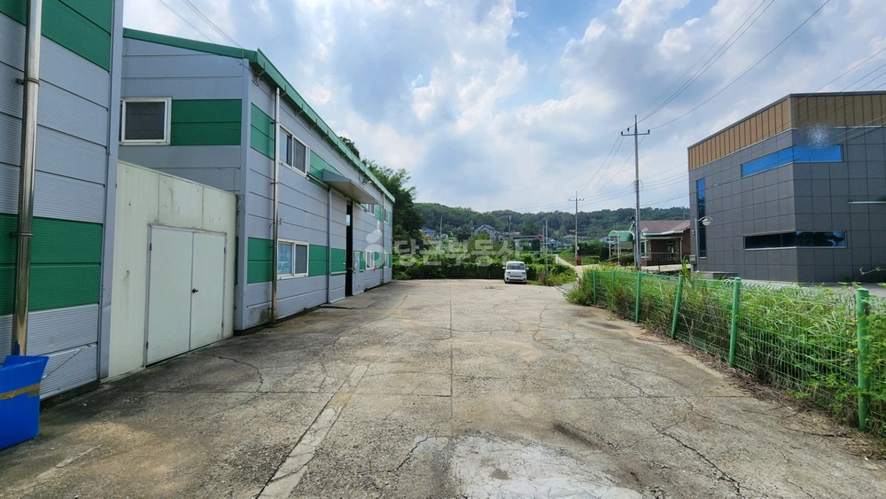경기도 화성시 만세구 향남읍 공장/창고 사진 1