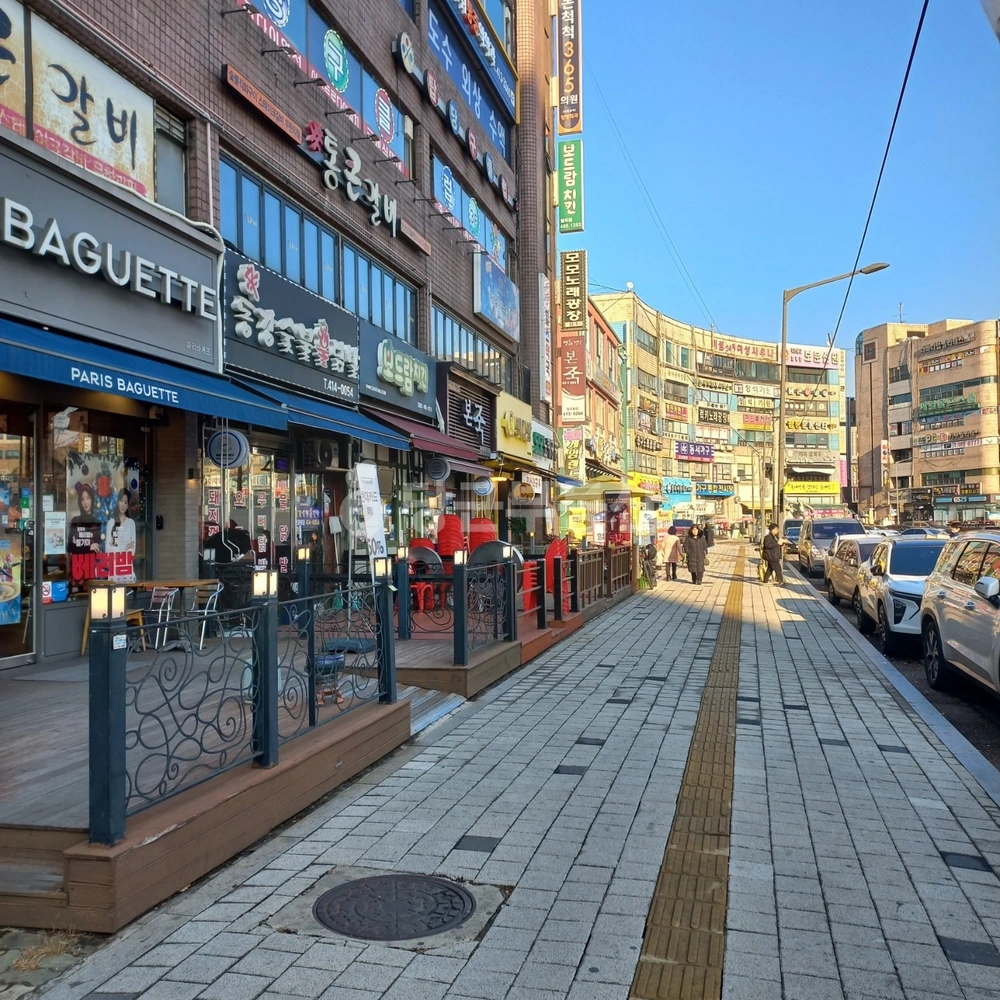 경기도 안산시 상록구 월피동 상가 사진 1