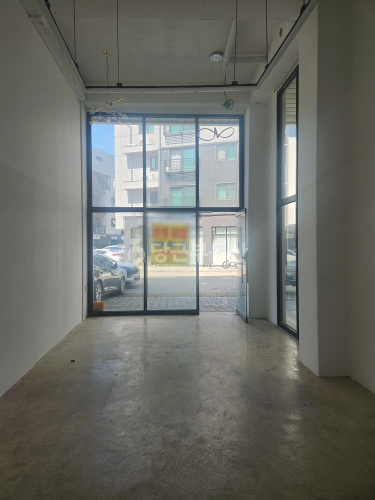 경기도 파주시 목동동 상가 사진 1