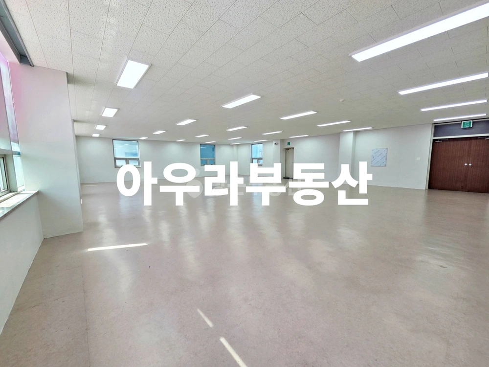 전남광주통합특별시 광산구 신창동 상가 사진 1