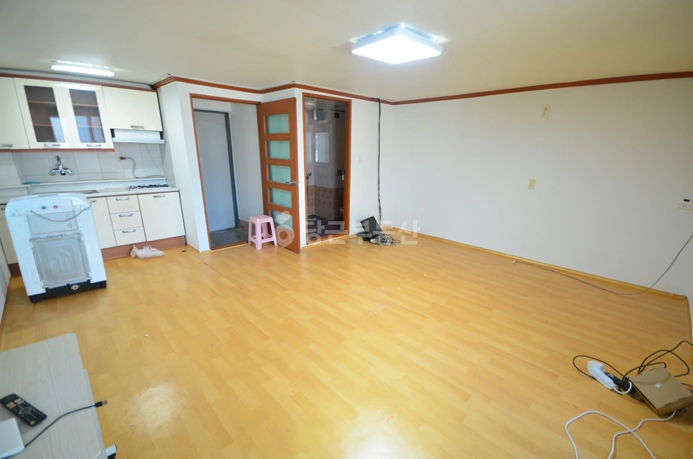 부산광역시 동구 수정동 원룸 사진 1