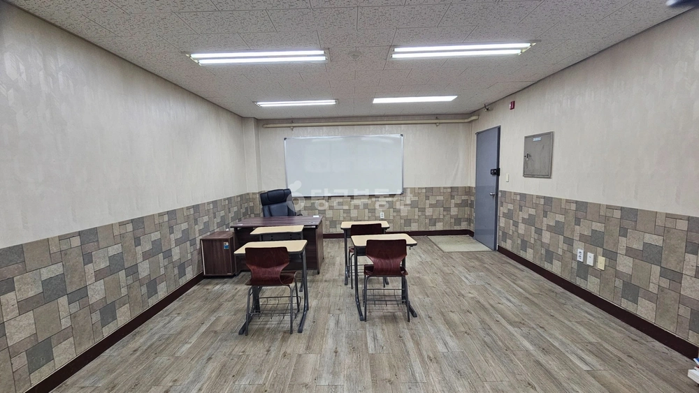 대구광역시 수성구 범어동 상가 사진 1