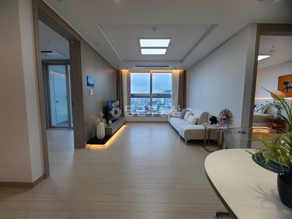 부산광역시 동구 초량동 아파트 사진 1