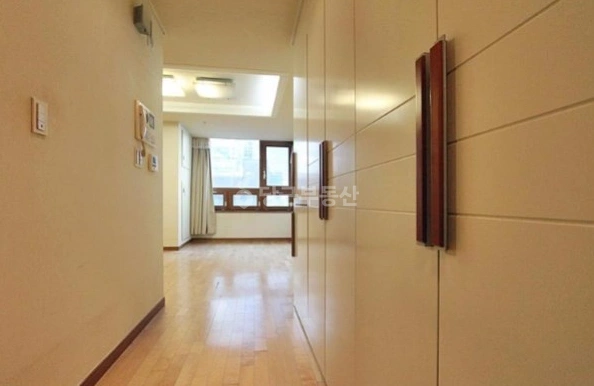 서울특별시 강남구 역삼동 오피스텔 사진 1