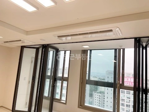 경기도 수원시 팔달구 인계동 오피스텔 사진 1