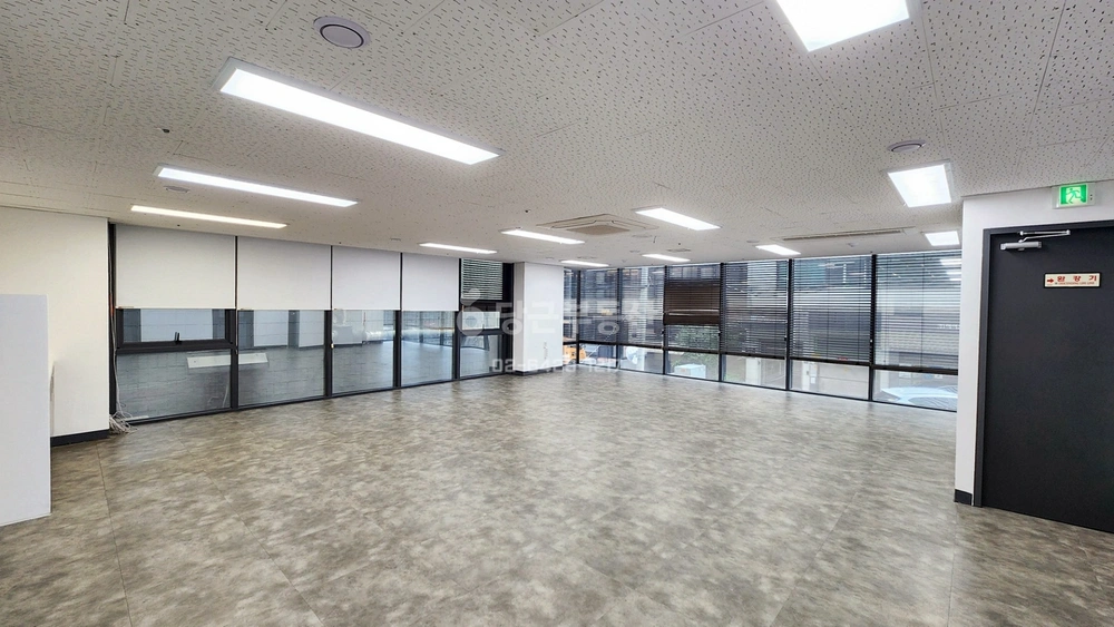 서울특별시 강남구 역삼동 사무실 사진 1