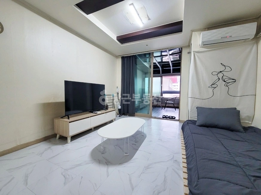 서울특별시 강남구 역삼동 오피스텔 사진 1