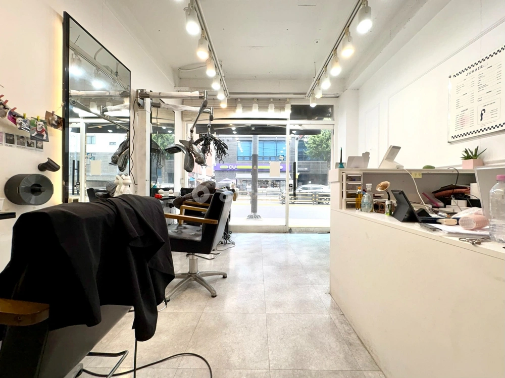 서울특별시 관악구 봉천동 상가 사진 1