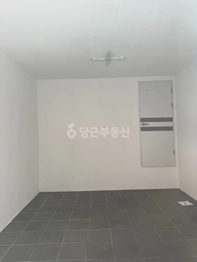 부산광역시 남구 대연동 상가 사진 1
