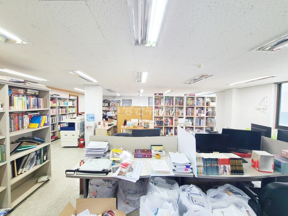 서울특별시 강남구 역삼동 사무실 사진 1