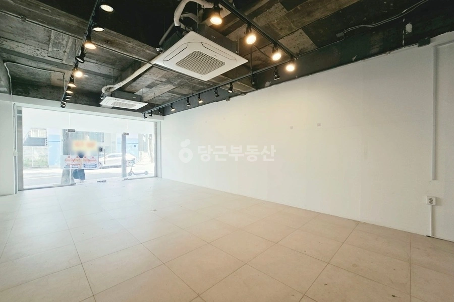 서울특별시 강남구 신사동 상가 사진 1