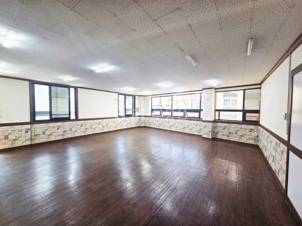 대구광역시 달서구 진천동 상가 사진 1