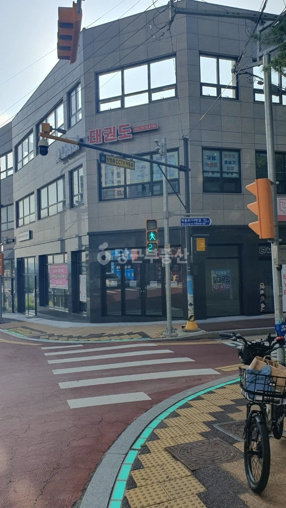 대전광역시 유성구 봉산동 상가 사진 1