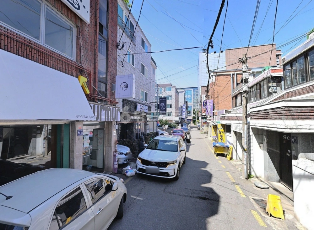 경기도 성남시 중원구 성남동 상가 사진 1