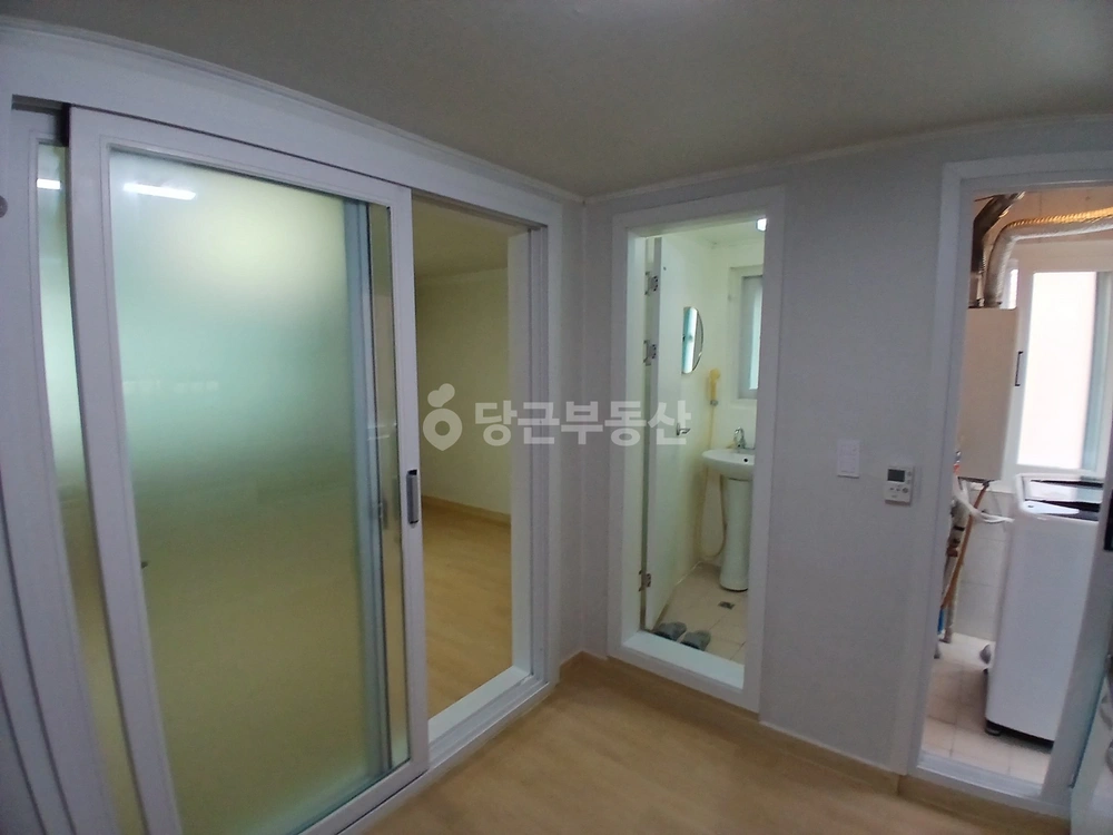 서울특별시 강남구 역삼동 원룸 사진 1