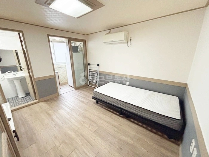 부산광역시 동래구 온천동 원룸 사진 1