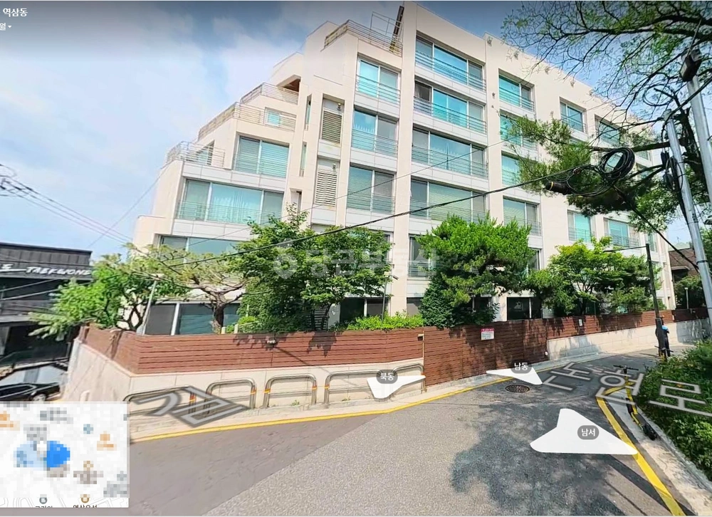 서울특별시 강남구 역삼동 아파트 사진 1