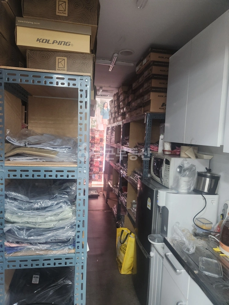 경기도 고양시 일산서구 일산동 상가 사진 1