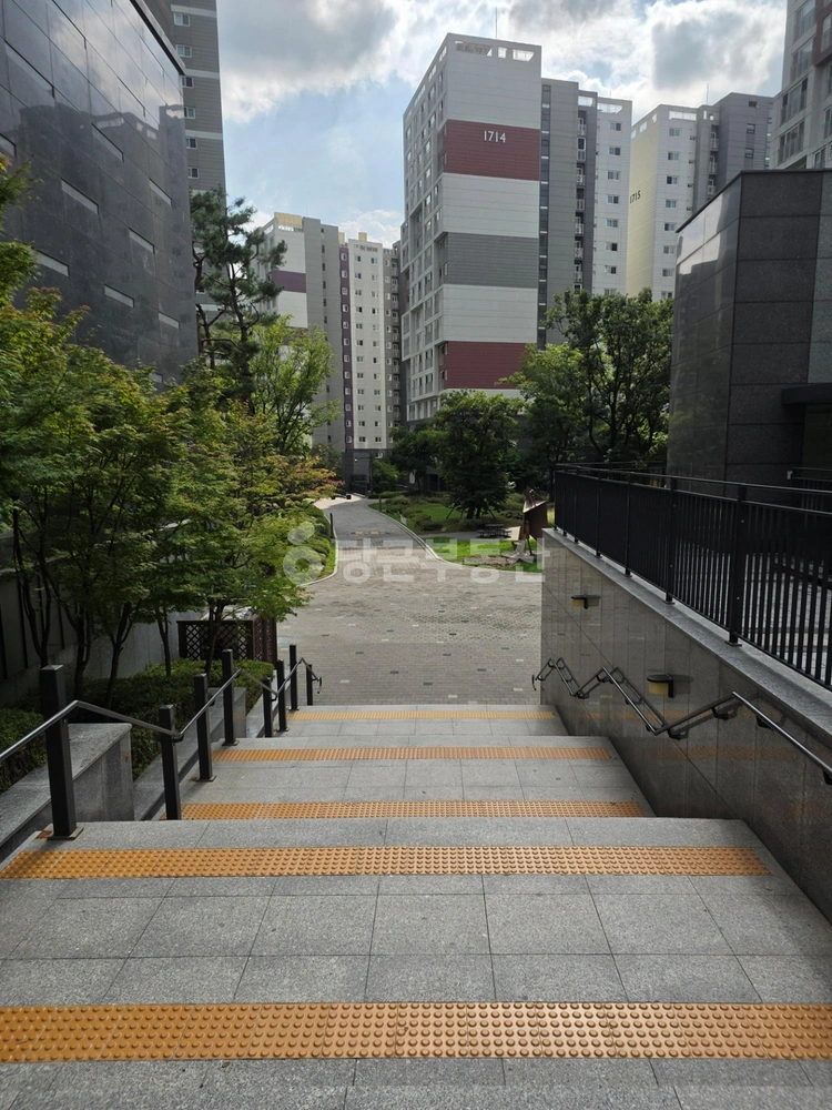 서울특별시 송파구 거여동 아파트 사진 1