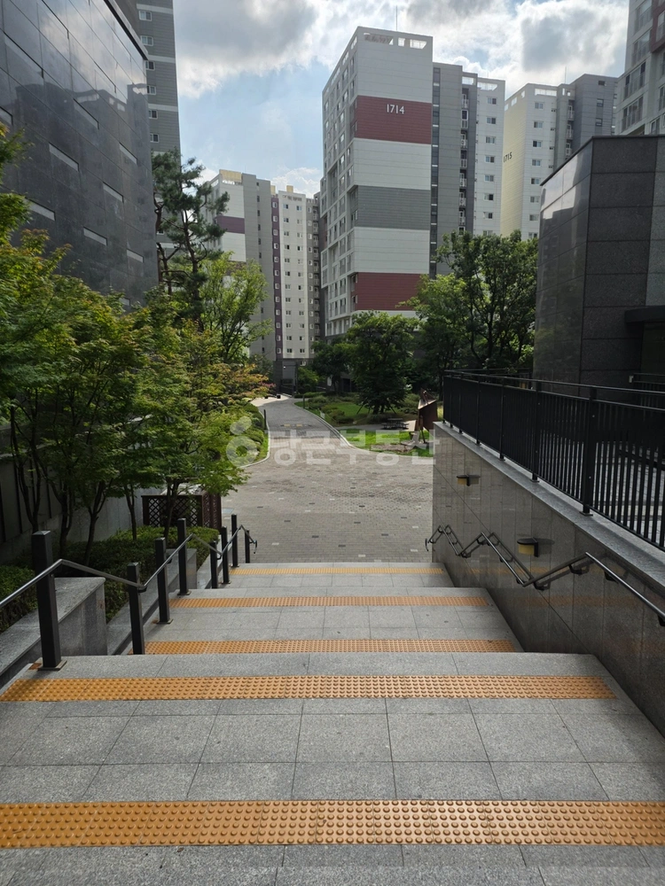 서울특별시 송파구 거여동 아파트 사진 1