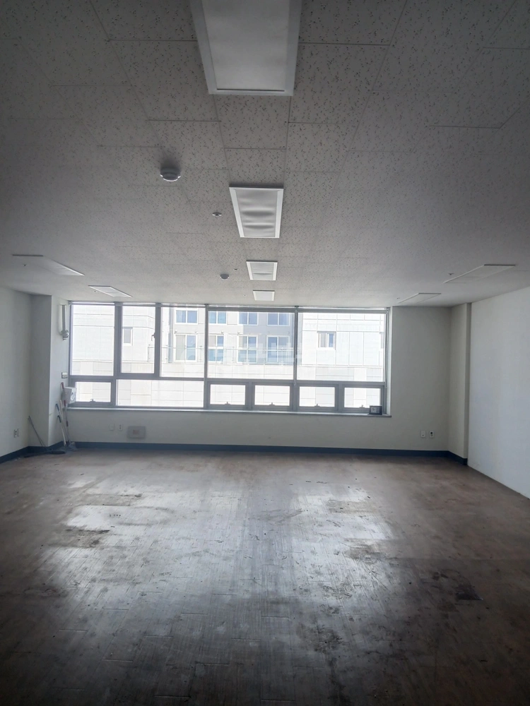 인천광역시 서해구 청라동 상가 사진 1