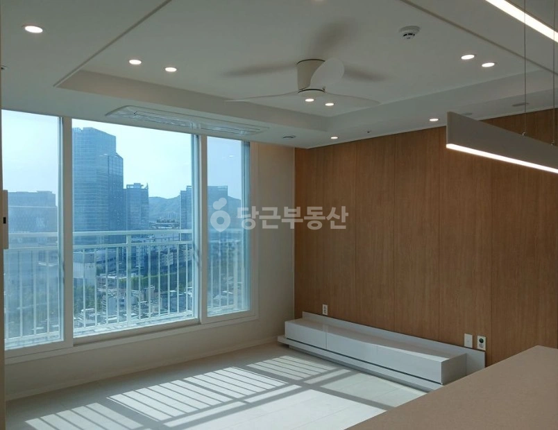 경기도 안양시 동안구 관양동 오피스텔 사진 1