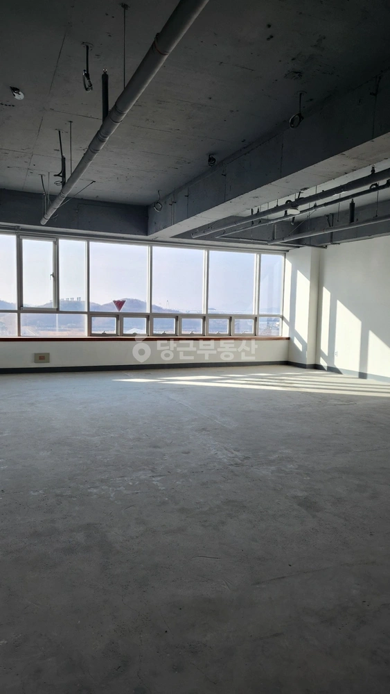 인천광역시 서해구 청라동 상가 사진 1