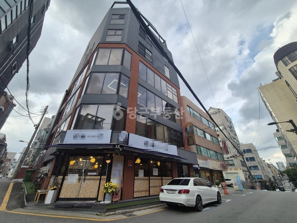서울특별시 강남구 역삼동 상가 사진 1