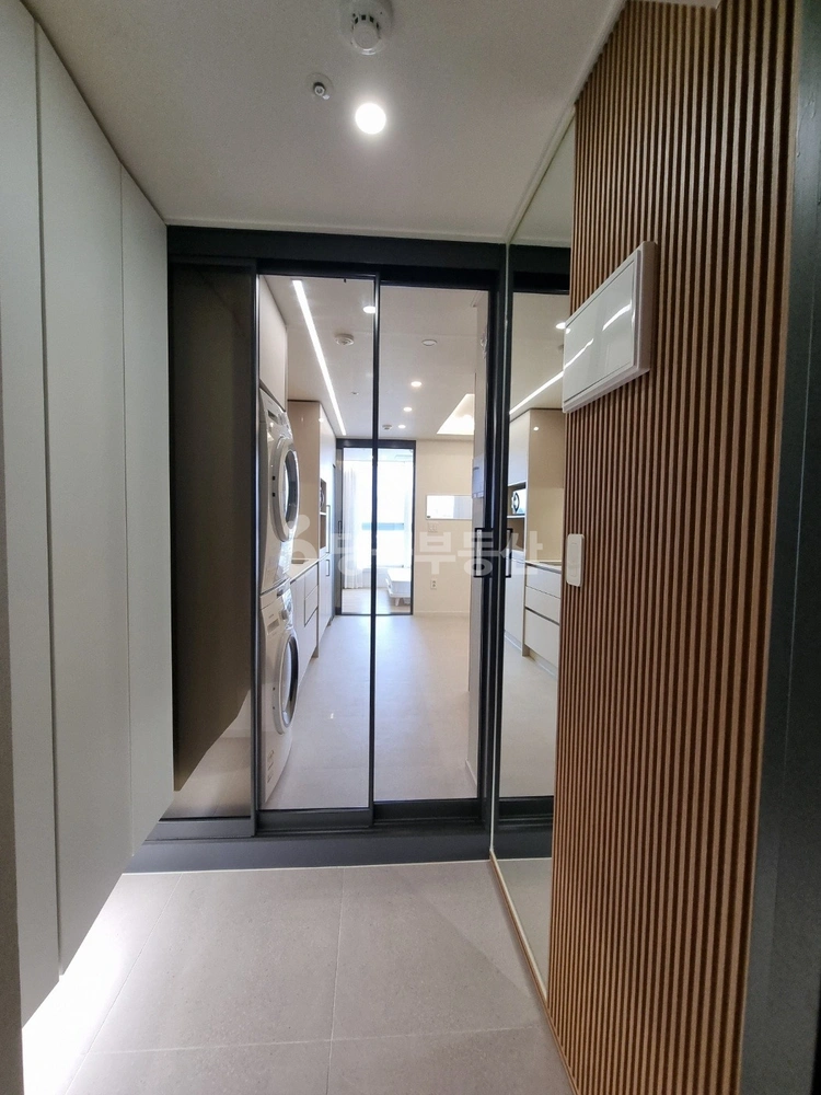 부산광역시 수영구 민락동 오피스텔 사진 1