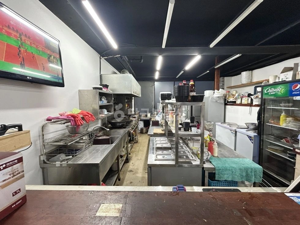 경기도 파주시 동패동 상가 사진 1