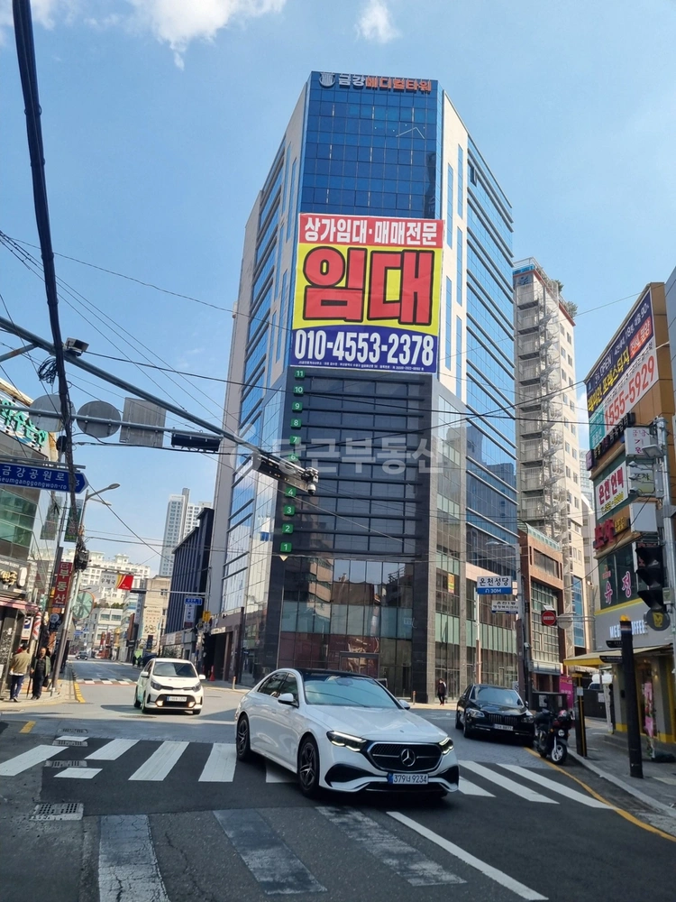 부산광역시 동래구 온천동 상가 사진 1