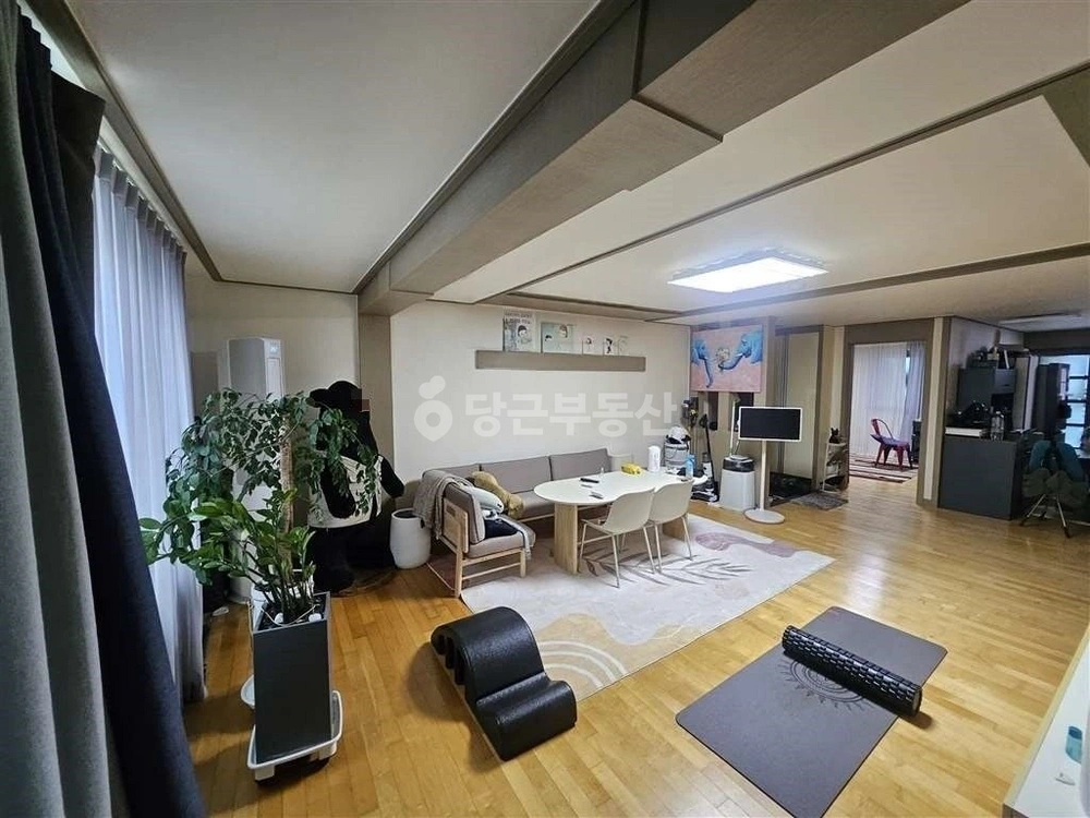 서울특별시 강남구 역삼동 아파트 사진 1
