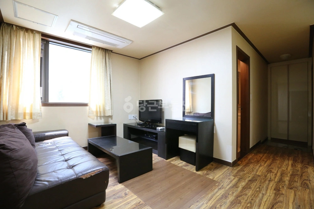 서울특별시 강남구 역삼동 원룸 사진 1