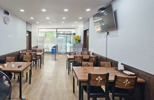 울산광역시 남구 삼산동 상가 사진 1